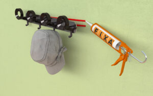 22-METAL-DUVAR-ASKISI-MONTAJI